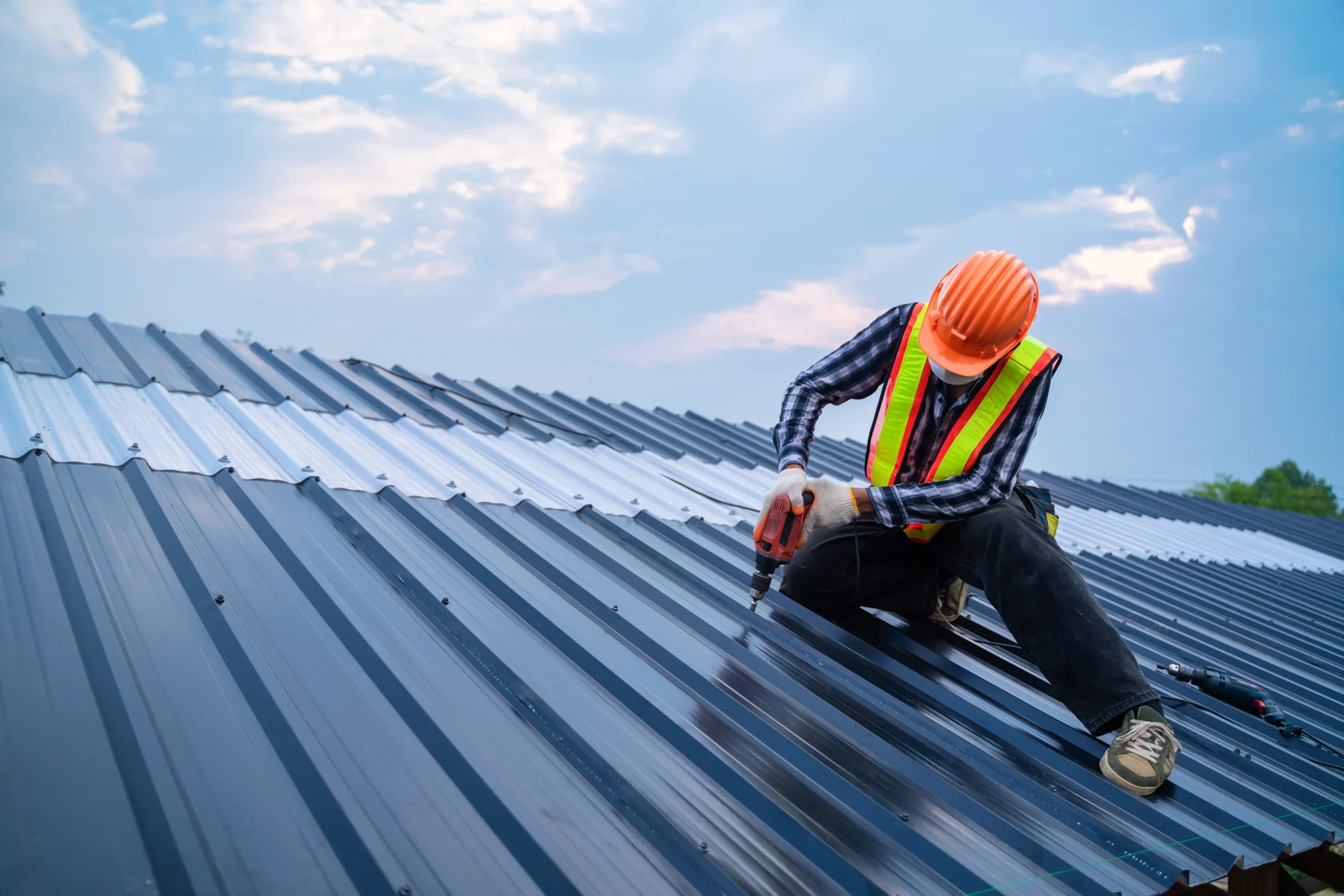 Metal R-Panel Roofing in Odessa, TX